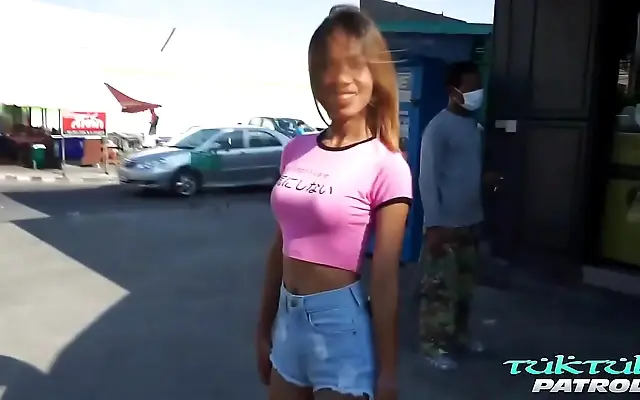 Sapphire sheets sway as tiny Thai amateur rides white cock hard in Bangkok reality