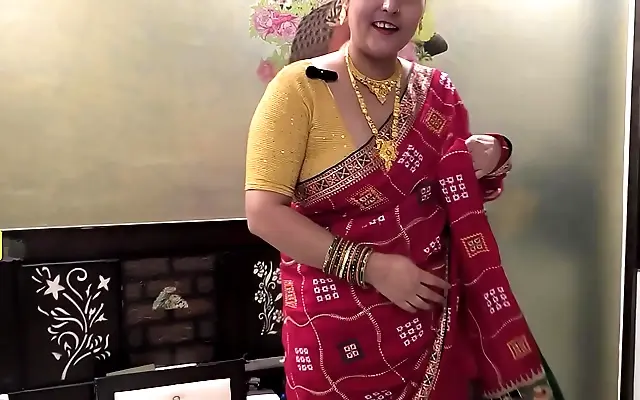 全集在线 看一区二区 少妇高潮A片 手机 Moans echo as her climax erupts across the desk in a steamy Indian tryst