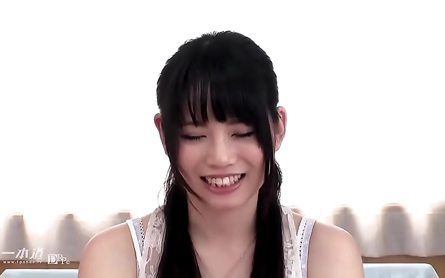 自慰 欧美一级 久久久久久 精品在线 On all fours Miyu Sheimi takes a deep blowjob and creamy finish