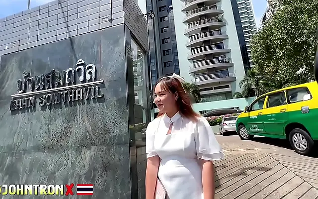 On the bed chubby Thai teen LILY gives a hot blowjob then takes a big creampie